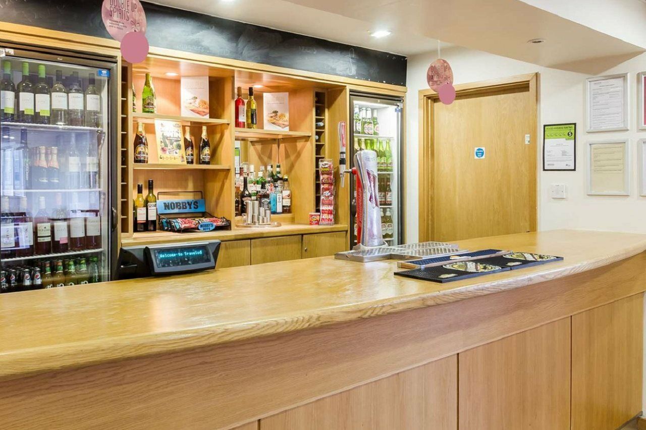 Travelodge Croydon Central 외부 사진