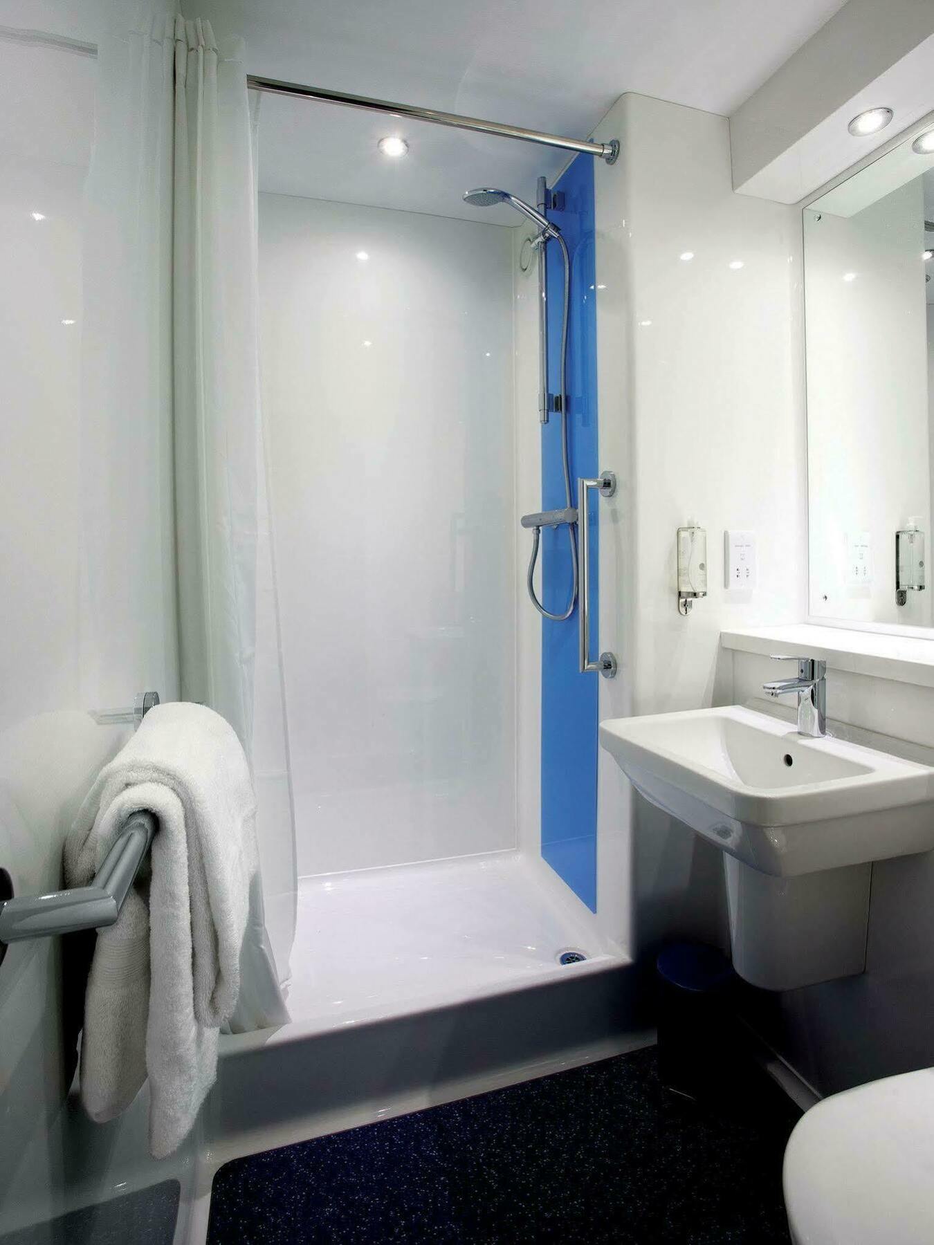 Travelodge Croydon Central 외부 사진